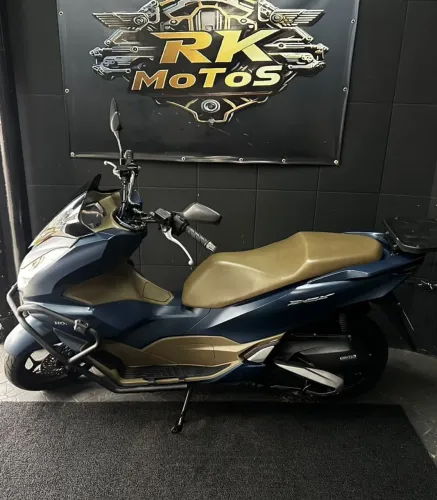 Honda PCX 160 DLX ABS