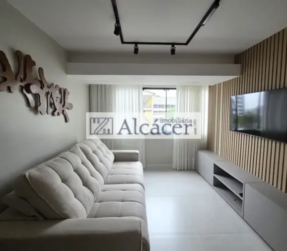 Imóvel para aluguel tem 80 metros quadrados com 3 quartos em Vila Izabel - Curitiba - PR