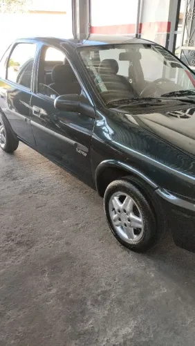 Chevrolet Corsa SED Class.life 1.0/1.0 Flexpower (álcool) 2005