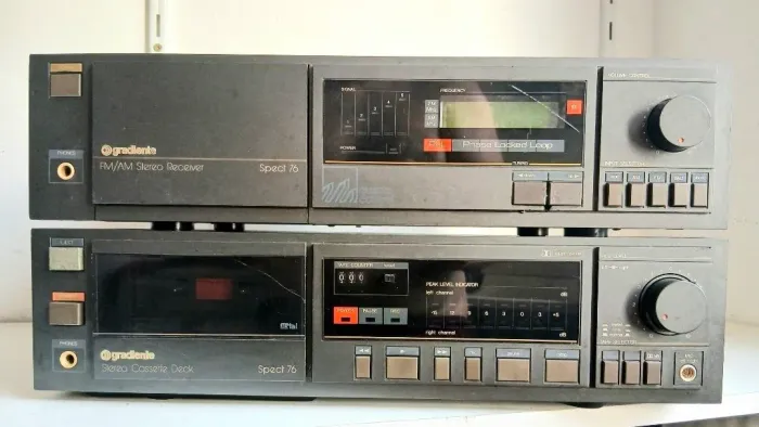 Receiver e Tape Spect 76.    