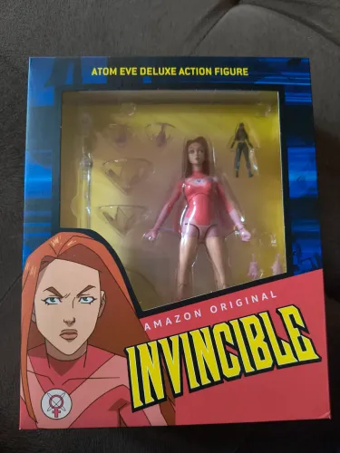 Boneco Invencível Atom Eve