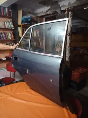 Porta traseira OFERTA! lado direito Opala/Caravan 88