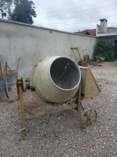 Betorneira 400L reforçada