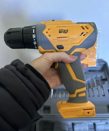 Furadeira e Parafusadeira WAP BIVOLT