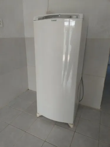 Geladeira Consul frosfree