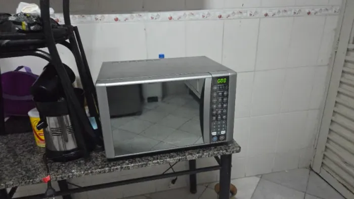 Microondas Electrolux MEF41 - 31 Litros 220v