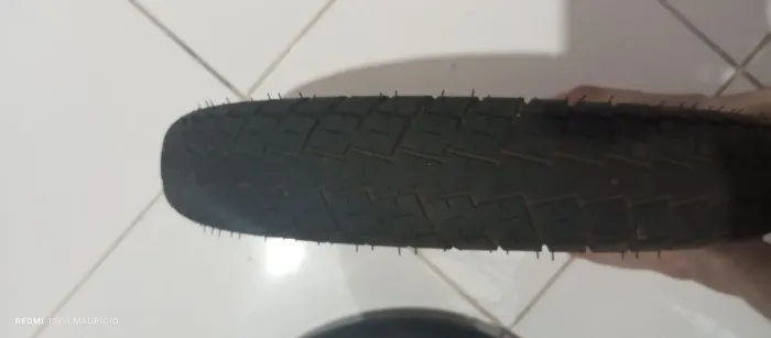 Vendo roda traseira de Moto BIZ