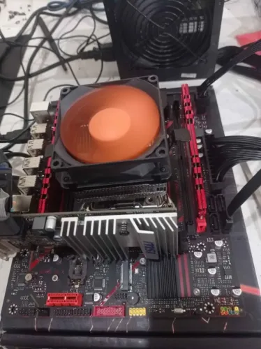 Kit Upgrade Xeon E5-2680 V4 14/28 ( melhor que ryzen )