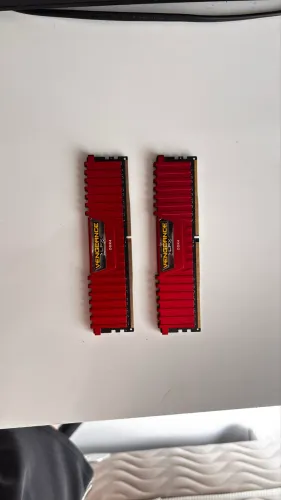 Memória ram ddr4 corsair