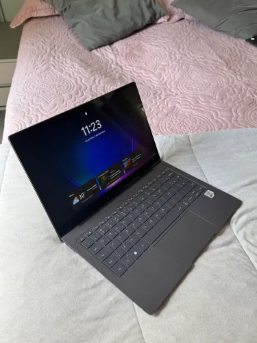 Samsung Galaxy Book S - Intel Core i5 | 8GB RAM | 256GB | Tela Touch 13,3?