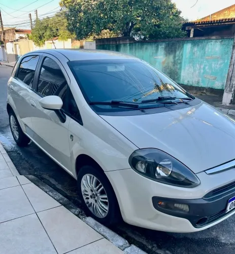 Fiat Punto Attractive Italia 1.4 F.flex 8V 5P 2016