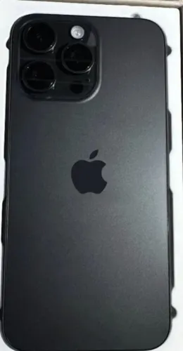 Iphone pro max 15