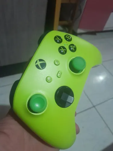 Controle Original xbox serie S Edicao verde néon excelente Estado