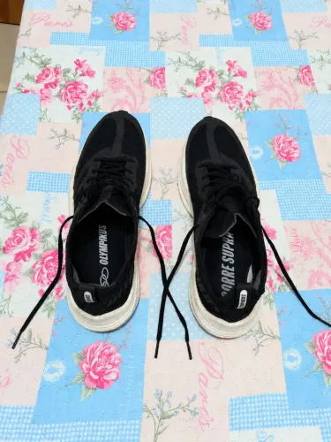 Tênis corre supra