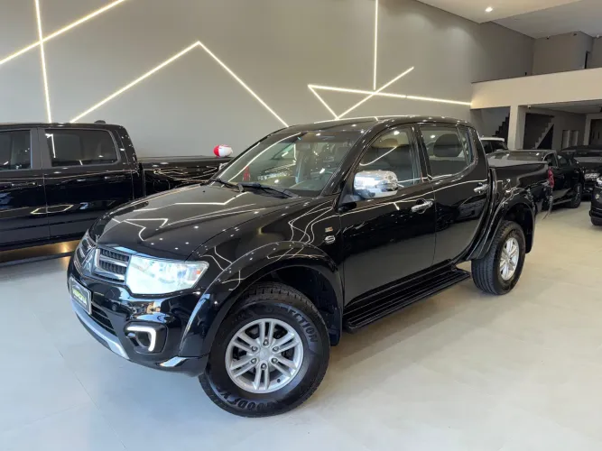 Mitsubishi L200 Triton HPE 3.2 CD TB Int.diesel AUT 2017