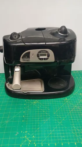 cafeteira expresso DeLonghi BCO120T - SEM TESTE
