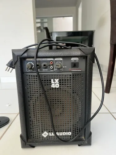 Caixa amplificadora Lx40 Multiuso