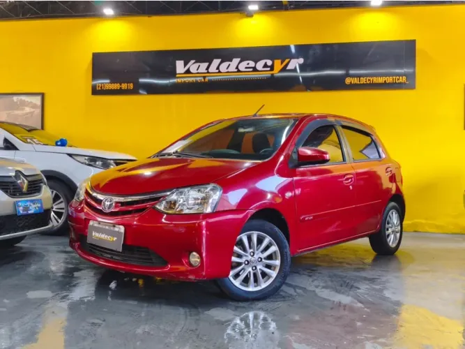 Toyota Etios XLS Sedan 1.5 Flex 16V 4P Mec. 2014