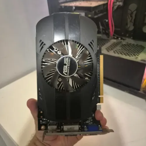 Placa de Vídeo ASUS NVIDIA GeForce GTX 750 Ti 2GB GDDR5 128 Bits