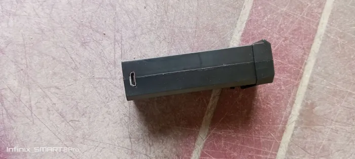 Vendo bateria de drone l900 pro se semi nova