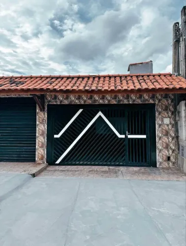 s Casa com Edícula a venda