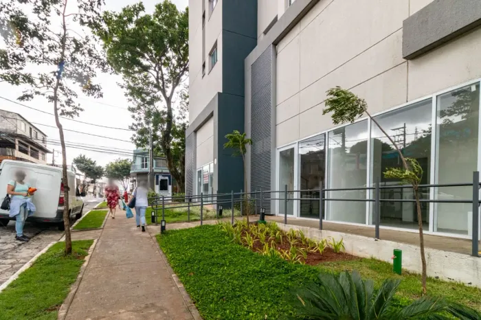 Loja na Rua Carolina Maria de Jesus, 88 - Loja 5 64 m²
