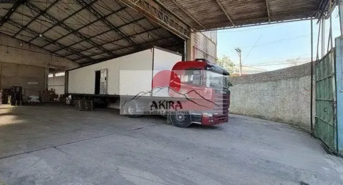 Vendo galpão 1.246 m² em terreno 1.418 m² em Cumbica!!