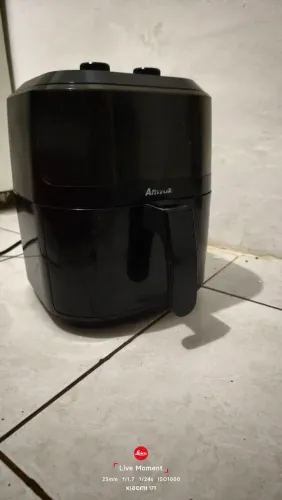 Airfryer Amvox 4,5L com defeito 127v