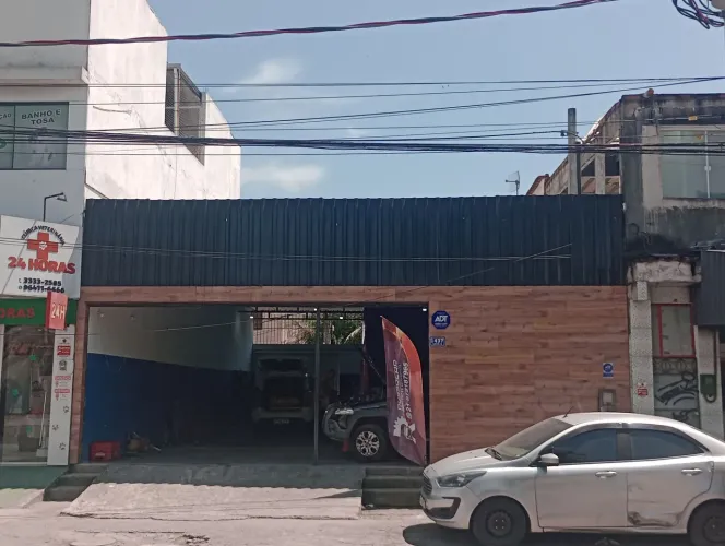 Alugo loja galpão em excelente localização Magalhães Bastos vila militar
