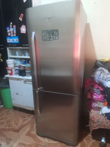 Geladeira Electrolux