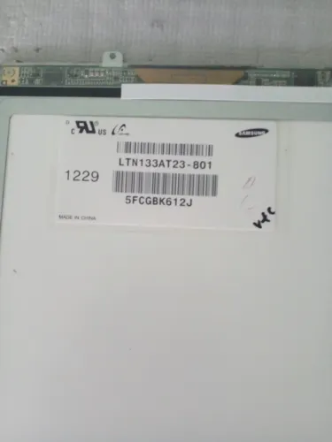 Tela display notebook samsung e outros LTN133AT23-801