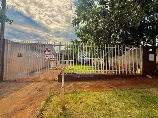 Casa com 1 dormitório à venda, 41 m² por R$ 300.000,00 - Jardim Oriental - Maringá/PR