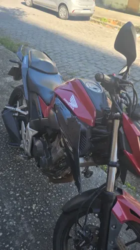 Vendo ou troco por carro