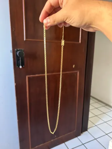 Corrente dourada