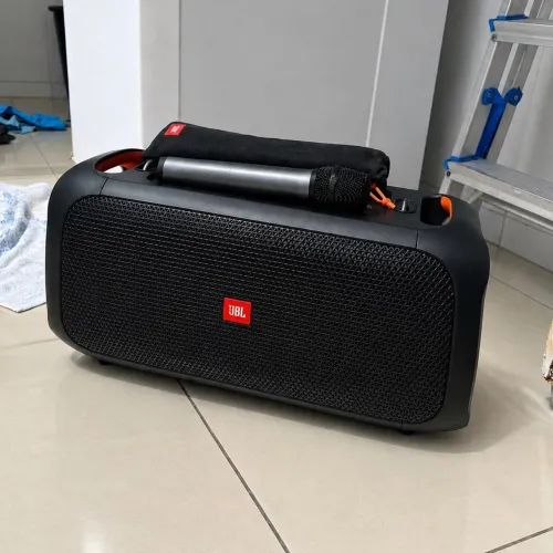 JBL ON-THE-GO!!