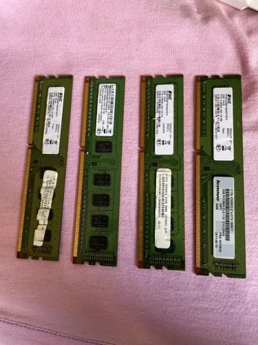 Oportunidade Memórias RAM DDR3, 4 unidades totalizando 8GB