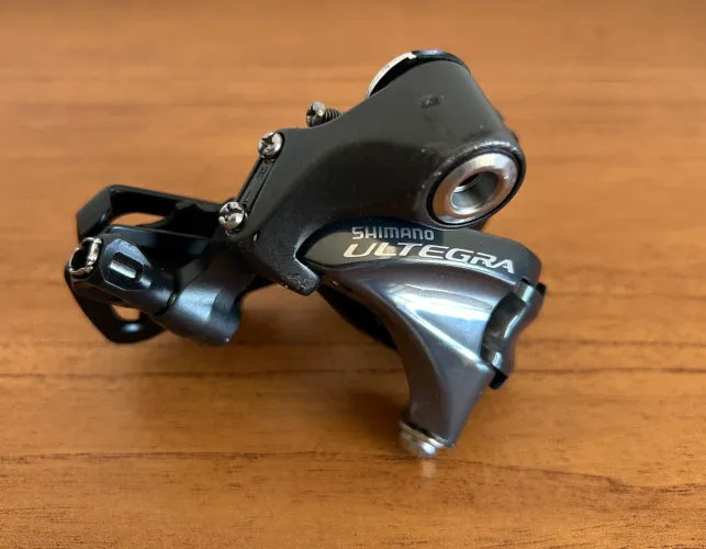 Câmbio traseiro Shimano Ultegra
