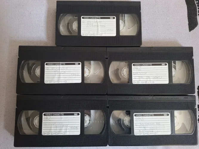 5 fitas vhs Dragon ball z