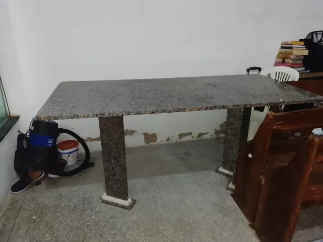 Mesa de mármore. 