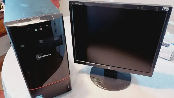 Computador Básico Le novo.