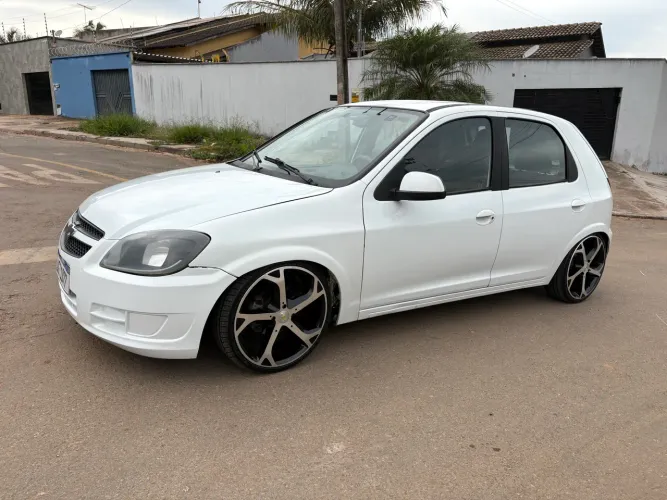 Chevrolet Celta Spirit/ LT 1.0 MPFI 8V Flexp. 5P 2012