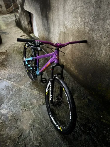 BICICLETA VIKINGX TUFF 44