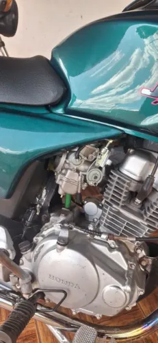 VENDO CARBURADOR DA HONDA CBX TWISTER 250F SEMINOVO EM PERFEITAS CONDIÇÕES
