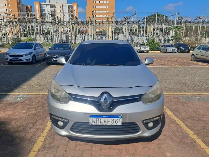 Renault Fluence Sed. Dynamique 2.0 16V Flex Aut. 2016