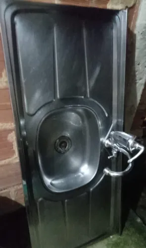 Pia inox de cozinha com filtro de água! Perfeito estado