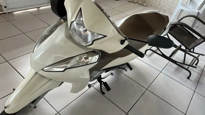 Vendo biz 125 e aceito propostas