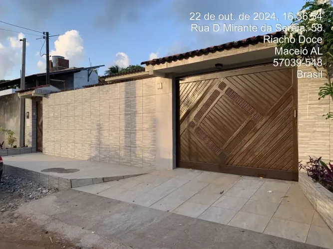 Casa à venda na Praia da Sereia - Maceió - AL