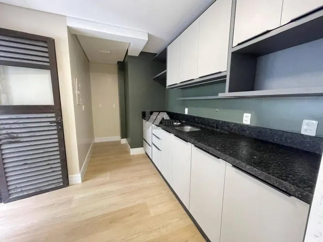 Apartamento 2 Quartos com suite para locaçao Agronomica