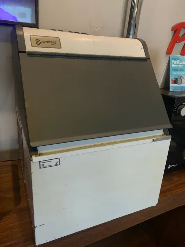 Máquina de gelo 50kg