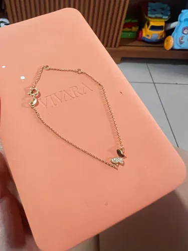 Pulseira baby vivara ouro 18k com diamantes